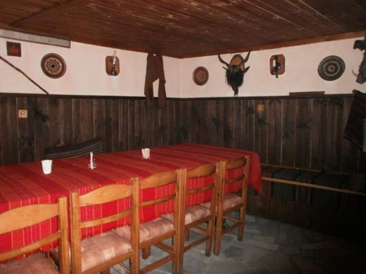 Хотел Механа Воденицата Zlatkov Chiflik Buitenkant foto